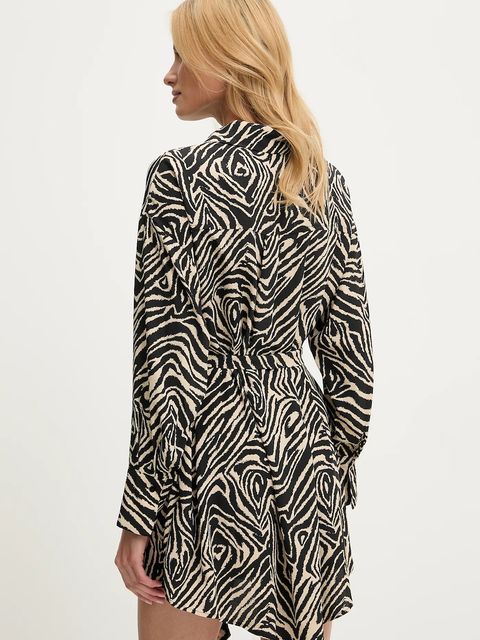 Answear.LAB sukienka kolor czarny mini rozkloszowana