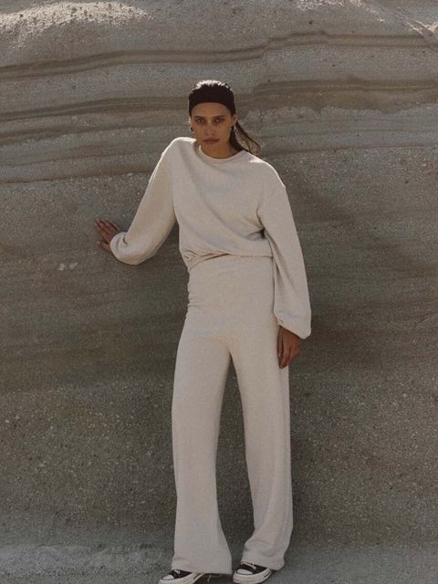 MUUV. spodnie dresowe SUBTLE COTTON