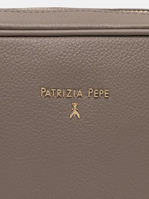 Patrizia Pepe torebka skórzana kolor beżowy CB0071 L001