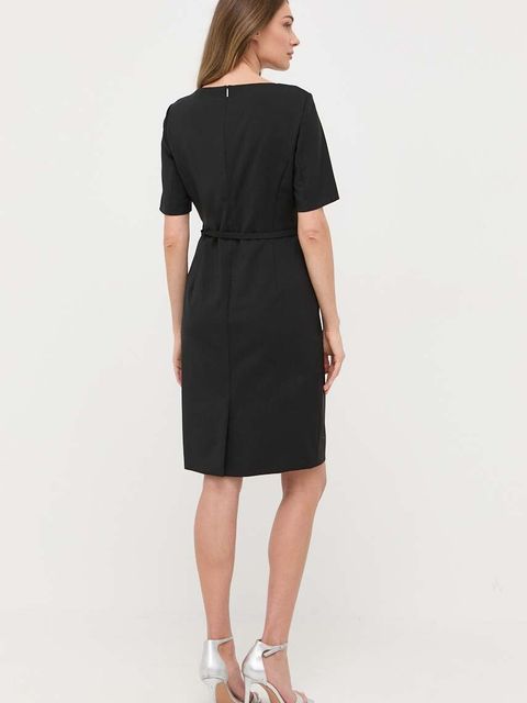 BOSS sukienka wełniana kolor czarny mini dopasowana