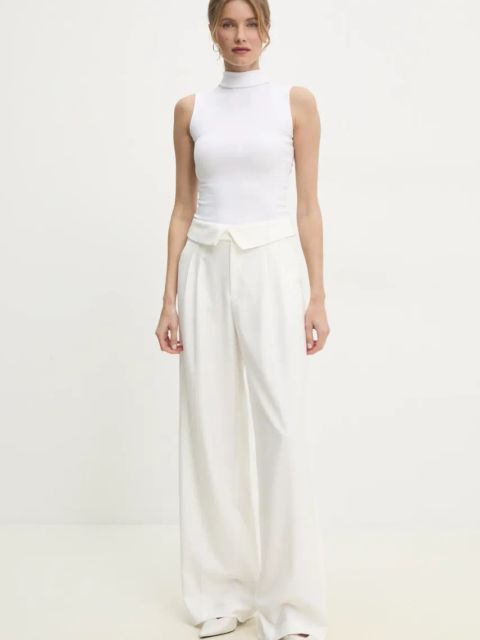 Answear.LAB top kolor biały z półgolfem