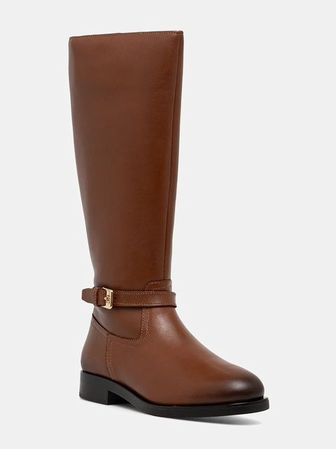 Tommy Hilfiger kozaki skórzane TH BUCKLE RIDING LTHR LONG BOOT damskie kolor brązowy na płaskim obcasie FW0FW08873