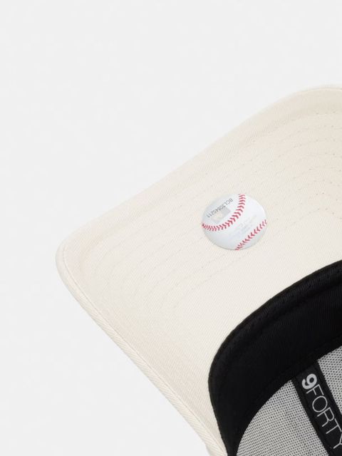 New Era czapka z daszkiem bawełniana LEAGUE ESSENTIAL 9FORTY®