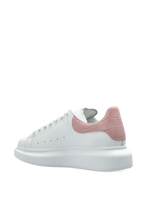 Alexander McQueen Oversized leather crocodile-effect heel sneakers - White - zdjęcie produktu nr 2