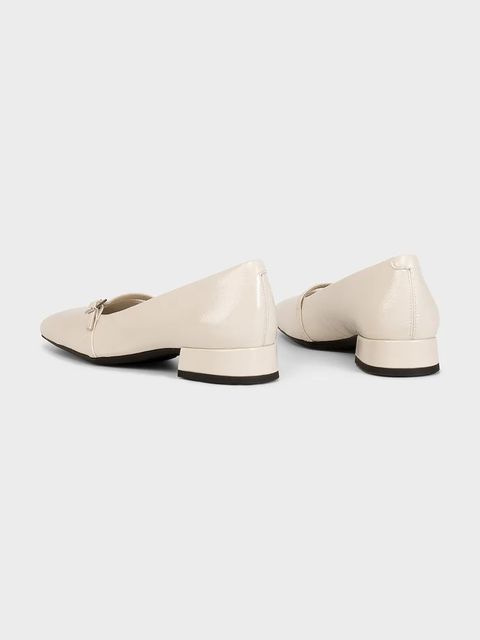 Vagabond Shoemakers czółenka skórzane DEBBI