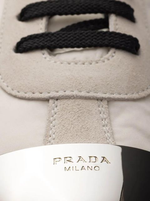 Prada logo-debossed sneakers - Neutrals - zdjęcie produktu nr 2