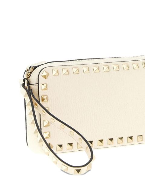 Valentino Garavani Ruckstud wrist-strap clutch bag - Neutrals