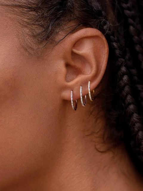 Monica Vinader Riva Wave Medium Hoop diamond earrings - Silver