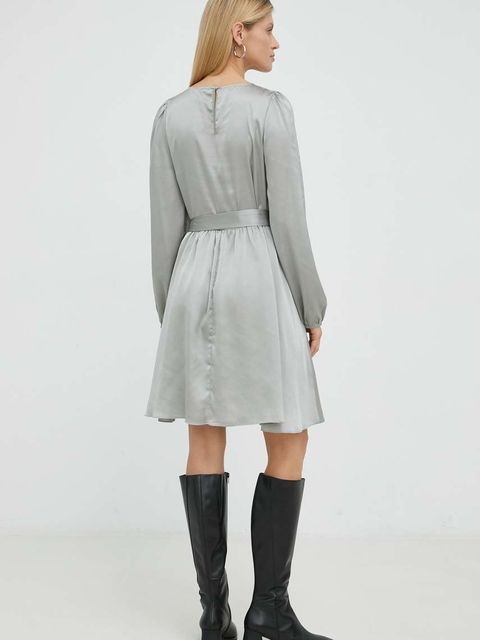 Bruuns Bazaar sukienka kolor szary mini rozkloszowana