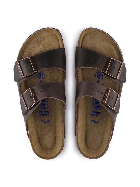 Birkenstock klapki skórzane Arizona damskie kolor brązowy 452763
