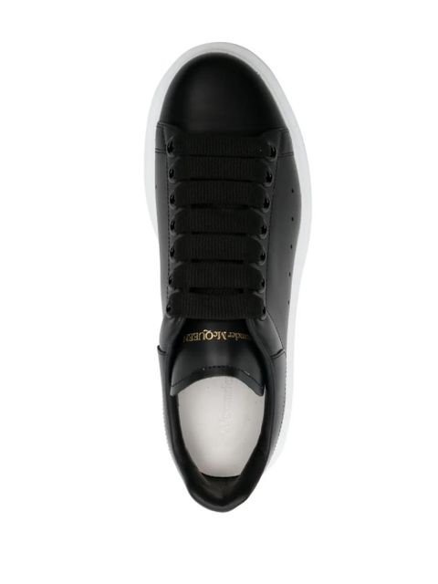 Alexander McQueen Oversized low-top sneakers - Black - zdjęcie produktu nr 2