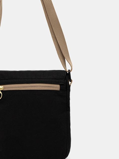 Barbour saszetka Barbour Transport Crossbody Bag kolor czarny UBA0739