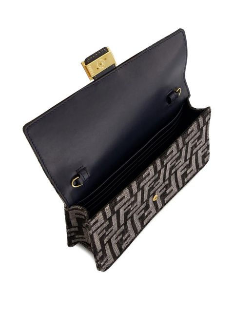 FENDI Baguette chain strap wallet - Black