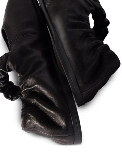 Miu Miu elasticated-detail ballet flats - Black