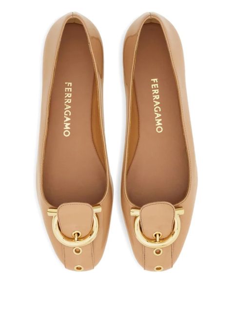 Ferragamo Gancini-strap ballet flats - Neutrals