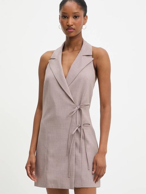 Answear.LAB sukienka kolor brązowy mini prosta - zdjęcie produktu nr 1