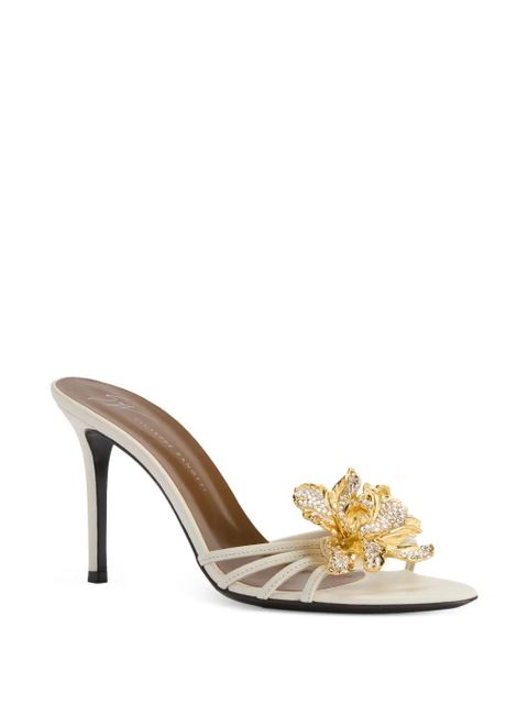 Giuseppe Zanotti metal grain orchid crystal mules - White - zdjęcie produktu nr 2