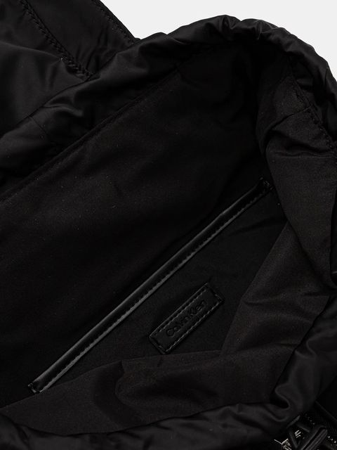 Calvin Klein plecak damski kolor czarny duży gładki LV04F3133G