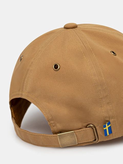 Fjallraven czapka z daszkiem Vidda kolor brązowy z aplikacją F77357