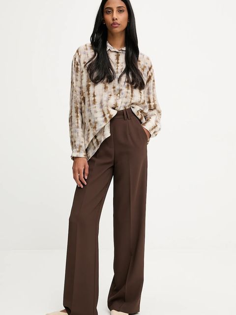 Answear.LAB koszula damska kolor brązowy relaxed z kołnierzykiem klasycznym - zdjęcie produktu nr 2