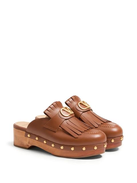 Valentino Garavani 45mm VLogo Signature fringed clogs - Brown