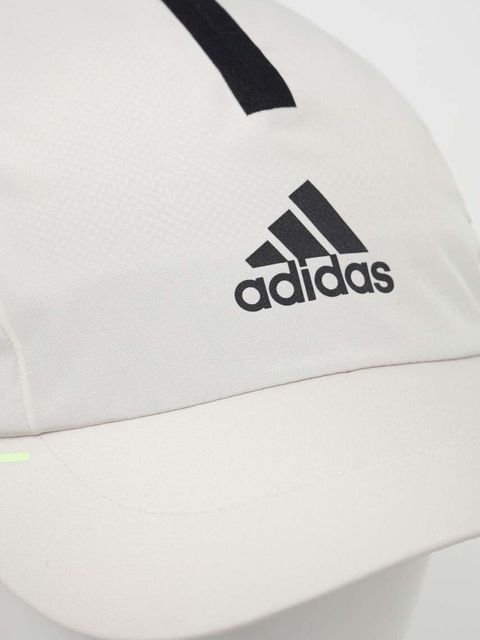 adidas czapka z daszkiem kolor beżowy z aplikacją IN2421