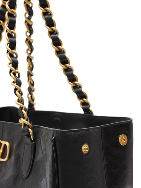 Valentino Garavani chevron-quilted chain-strap tote bag - Black