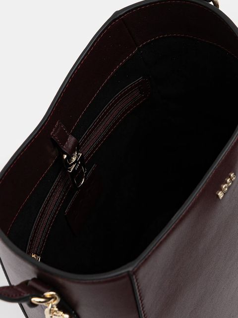 BOSS torebka skórzana kolor fioletowy 50552149