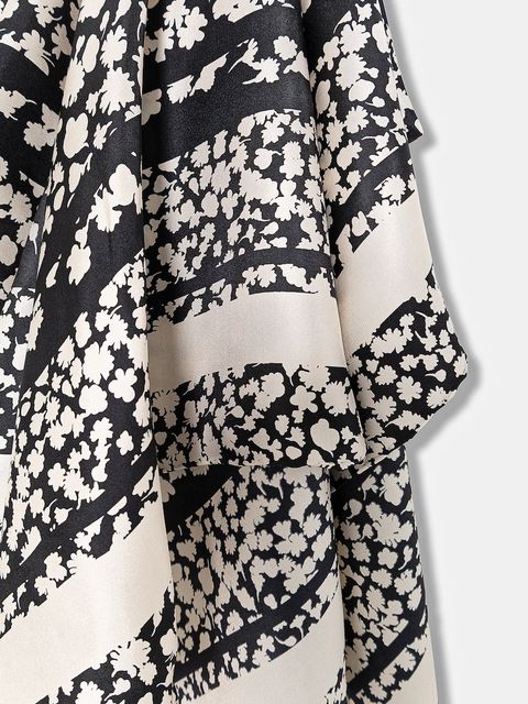 Weekend Max Mara chusta jedwabna AONESTONEW