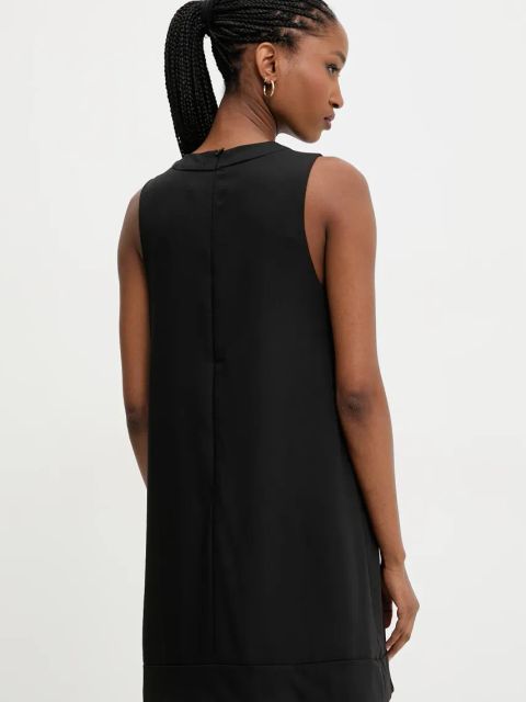 Answear.LAB sukienka kolor czarny mini rozkloszowana