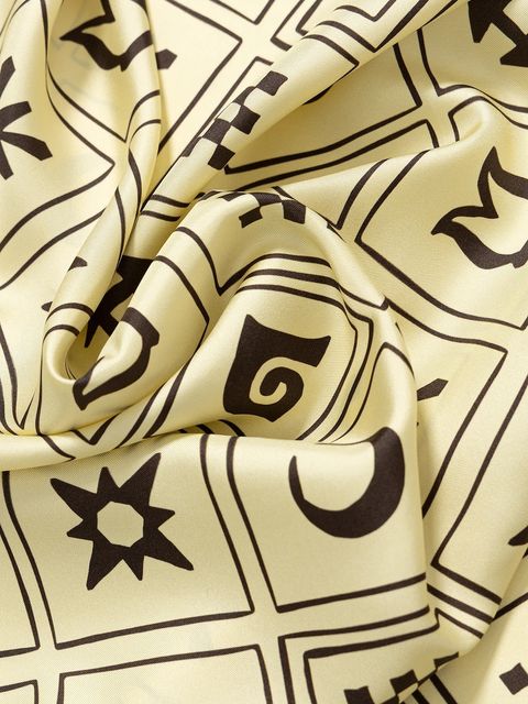 Nanushka chusta jedwabna kolor beżowy wzorzysta NU24CRSC03011 - zdjęcie produktu nr 2