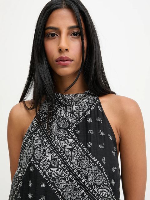 Answear.LAB sukienka kolor czarny maxi rozkloszowana