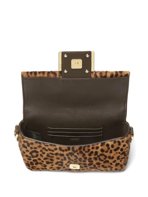 FENDI mini Baguette® leopard-print chain tote bag - Brown