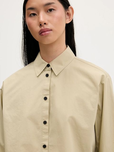 Karl Lagerfeld Jeans koszula bawełniana damska kolor beżowy regular z kołnierzykiem klasycznym B1W11027