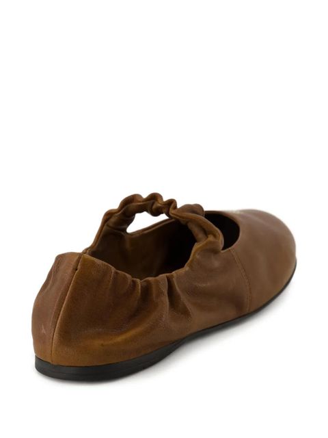 Miu Miu ruched leather ballet flats - Brown