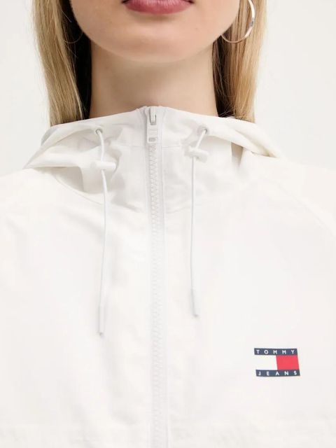 Tommy Jeans kurtka kolor biały przejściowa oversize DW0DW20672