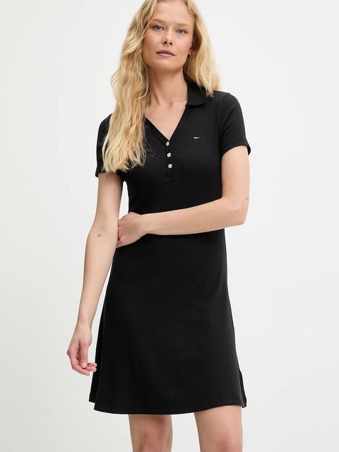 Tommy Jeans sukienka kolor czarny mini dopasowana DW0DW21172 - zdjęcie produktu nr 1