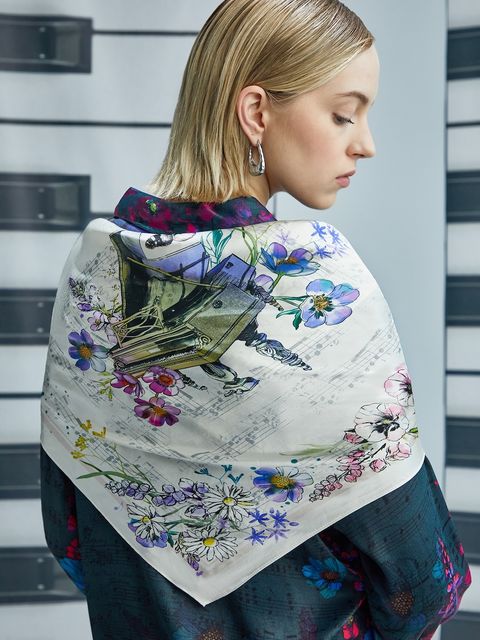 Medicine chusta jedwabna damska kolor multicolor wzorzysta - zdjęcie produktu nr 1