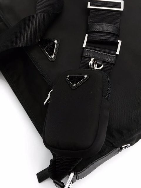 Prada triangle logo shoulder bag - Black