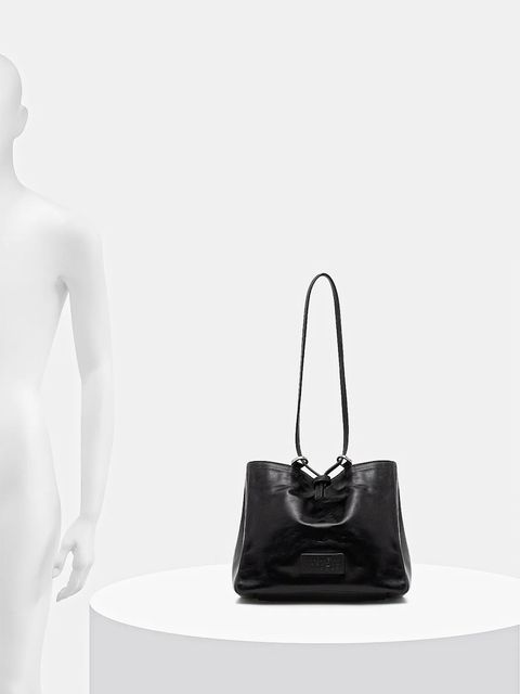 MM6 Maison Margiela torebka skórzana kolor czarny SB5ZH0021.P7187.T8013