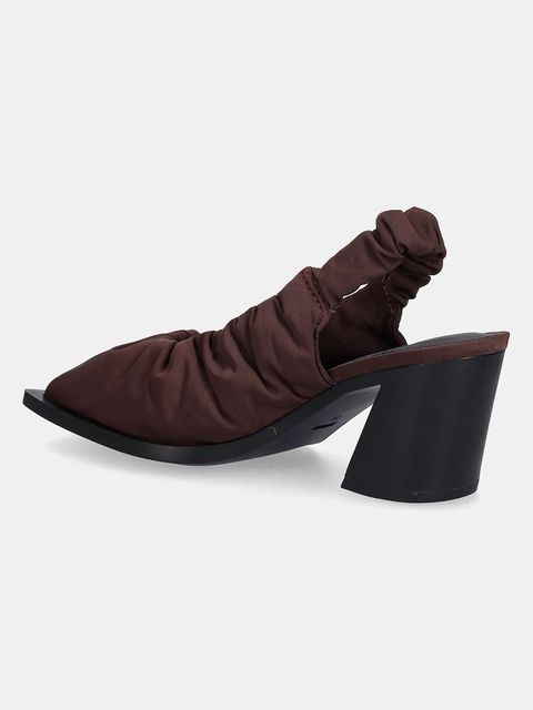 Camper czółenka Karole kolor bordowy na słupku z odkrytą piętą K201844-003