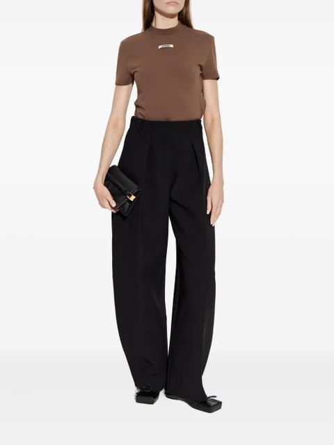 Jacquemus logo-patch T-shirt - Brown