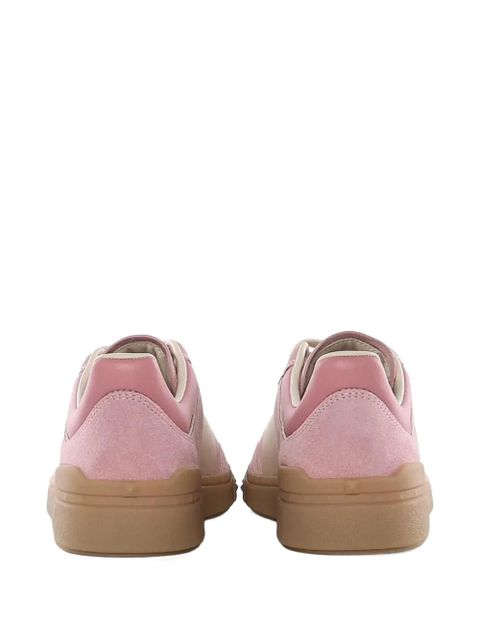 Valentino Garavani panelled studded sneakers - Pink