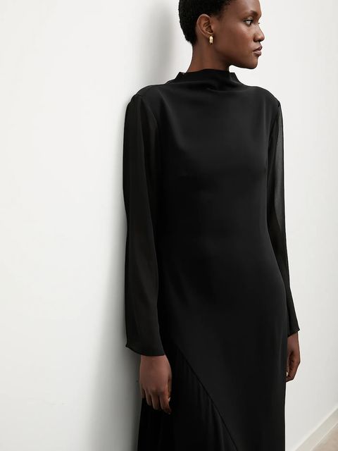 Answear.LAB sukienka kolor czarny maxi rozkloszowana