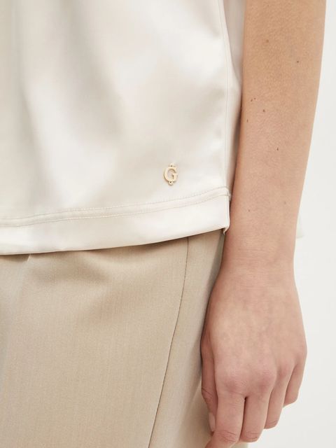 Guess top CHRISTELLE