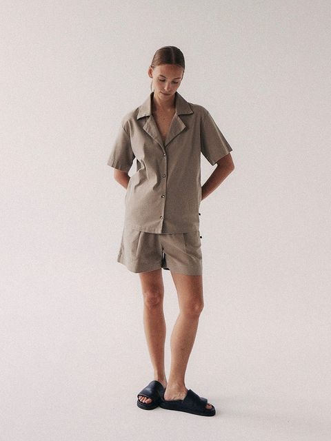 MUUV. koszula z domieszką lnu POCHE