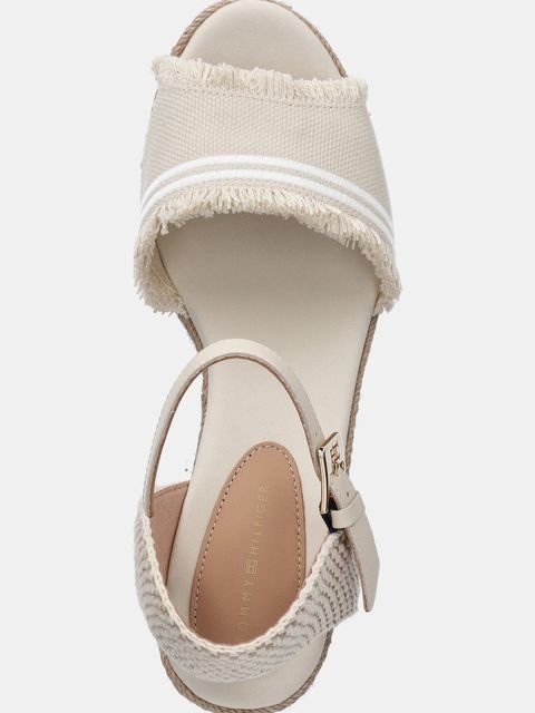 Tommy Hilfiger sandały FRINGE CANVAS MEDIUM WEDGE kolor beżowy FW0FW08879