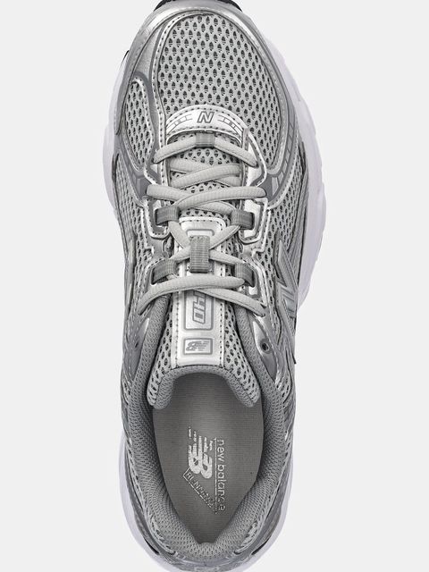 New Balance sneakersy 740