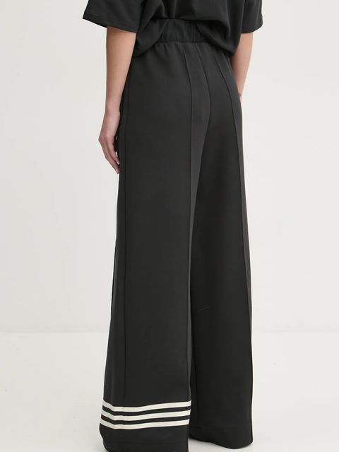 adidas Originals spodnie dresowe Neuclassics