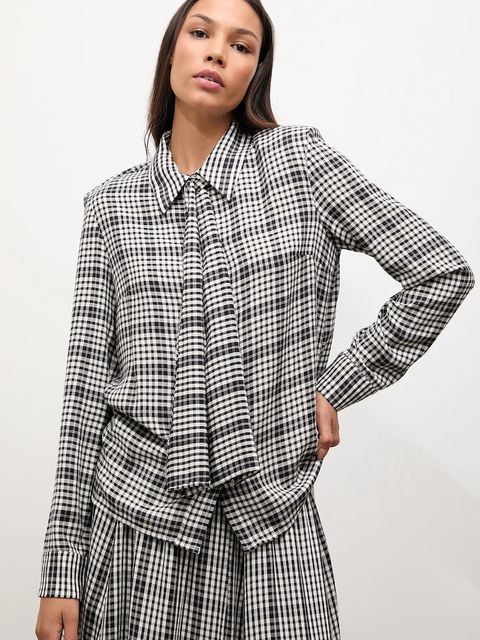 Answear.LAB koszula damska kolor czarny regular z kołnierzykiem klasycznym - zdjęcie produktu nr 1